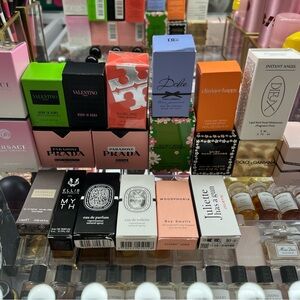 Bundle of 20 ORIGINAL MINI Women's Collection